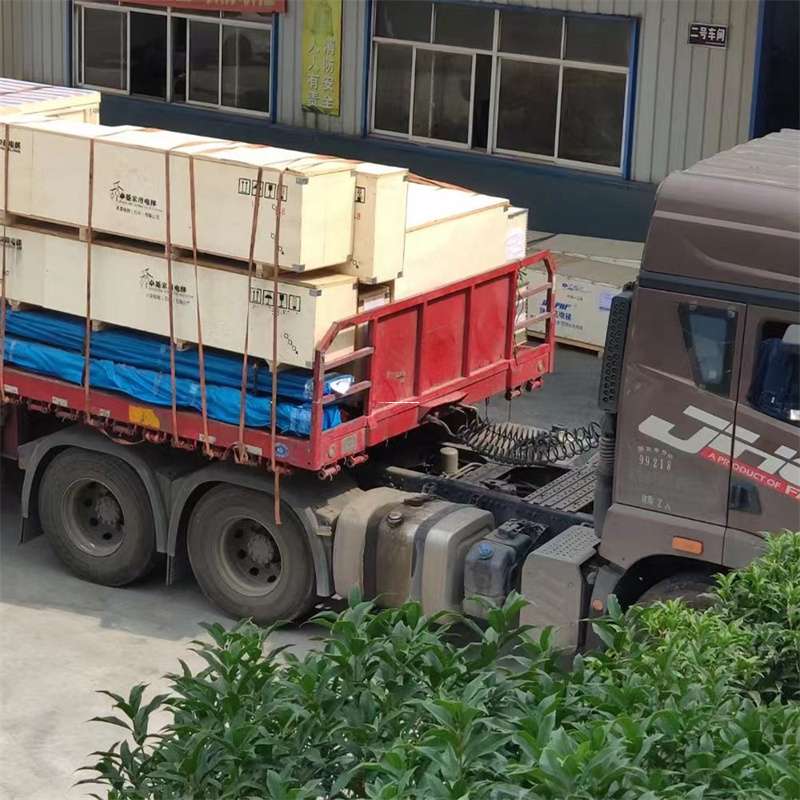 内蒙古鄂尔多斯达拉特旗至新疆阿勒泰福海县物流专线，一站式服务，让您的货物畅行无忧